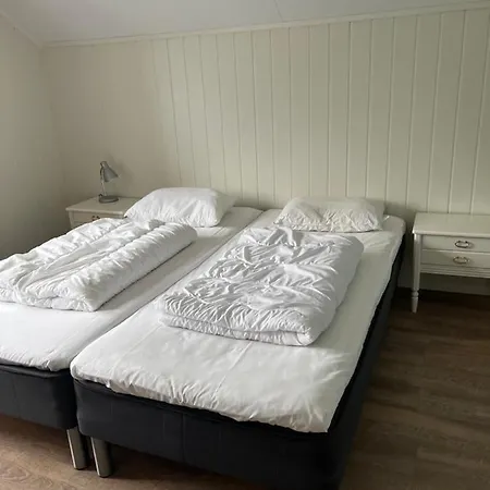 Ferienwohnung Andalsnes Gustehouse Exterior foto